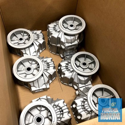 Spedizioni fusioni grezze - Servizi - Fonderia Morini